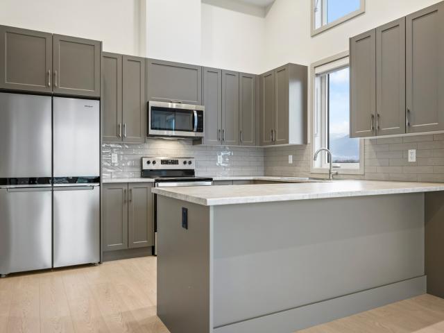 Vantage VANTAGE 1 1605 V1605 Apartment for Rent