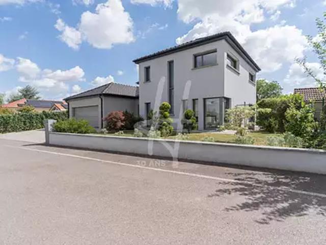 Vantoux 57070 Achat / Vente maison 12 pièces t12 piscine terrasse