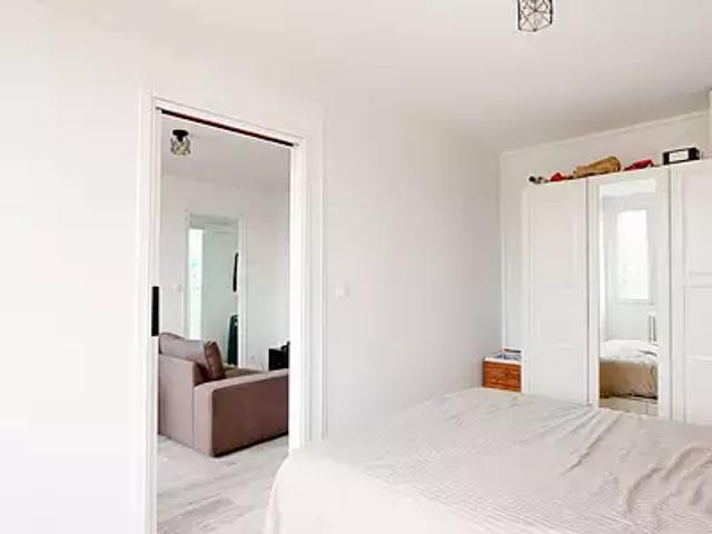 Vanves 92170 Achat / Vente appartement 2 pièces t2 au dernier étage cave