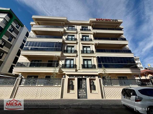 VAN CUMHURİYET MAHALLESİNDE SATILIK 2+1 LÜX DAİRE