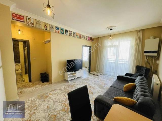 Van Alipaşa'da Memura Kiralık Eşyalı 1+1 Balkonlu Lüks Daire