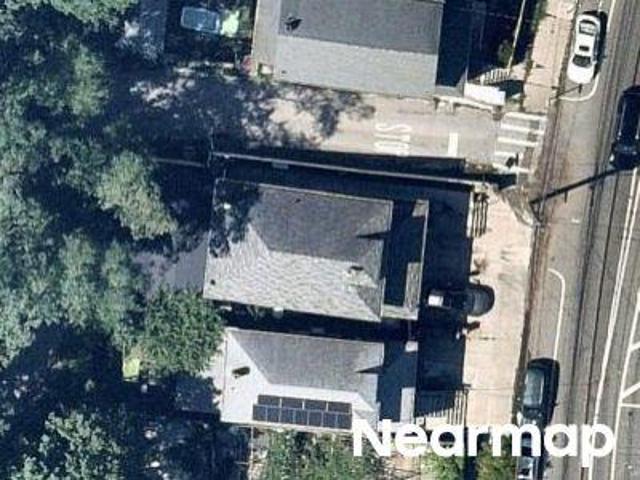 Van Duzer St