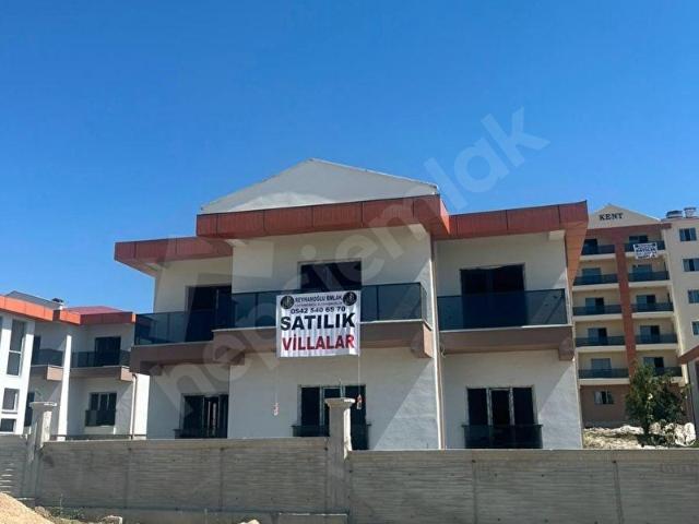 VAN EDREMİT SÜPHAN MAHALLESİNDE LÜKS 5+2 MÜSTAKİL VİLLA YENİ YAŞAM SİZİ BEKLİYOR!