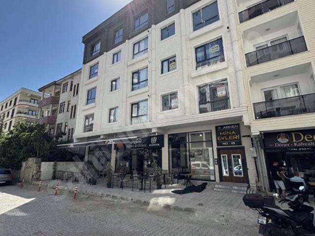 Van Şerefiyede Çarşıya 5 DK Sıfır 116 m Dubleks