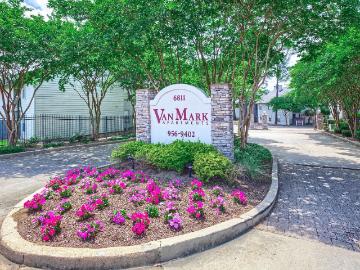 Village Square, Ridgeland city District 3 Madison County Mississippi, Ridgeland city, Madison County, Mississippi, Mississippi, USA