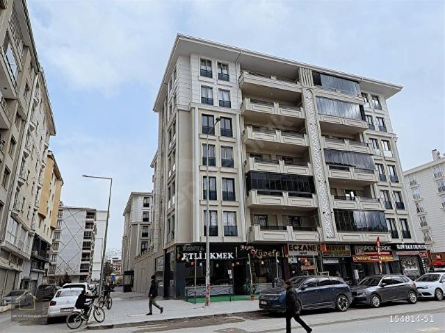 VAN MERKEZİN EN GÜZEL LOKASYONUNDA FIRSAT 3+1 DAİRE