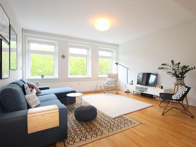 Van Nijenrodeweg 699, 1082 JC, Amsterdam