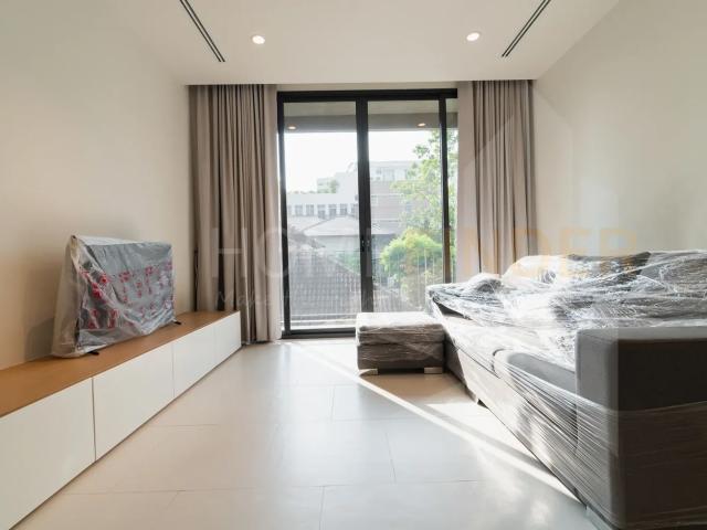 Vana Residence Sukhumvit 26 2 bedrooms, for rent