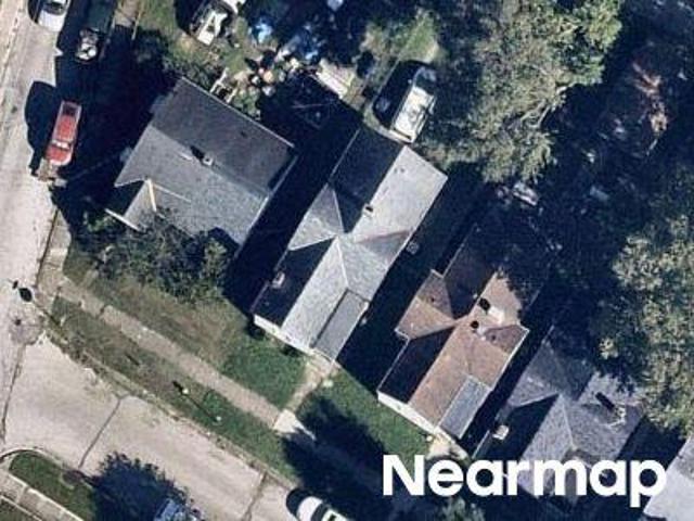 Vanderveer Ave