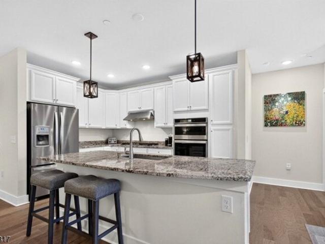 Vanderbilt Blvd Unit,florham Park, Condo For Sale