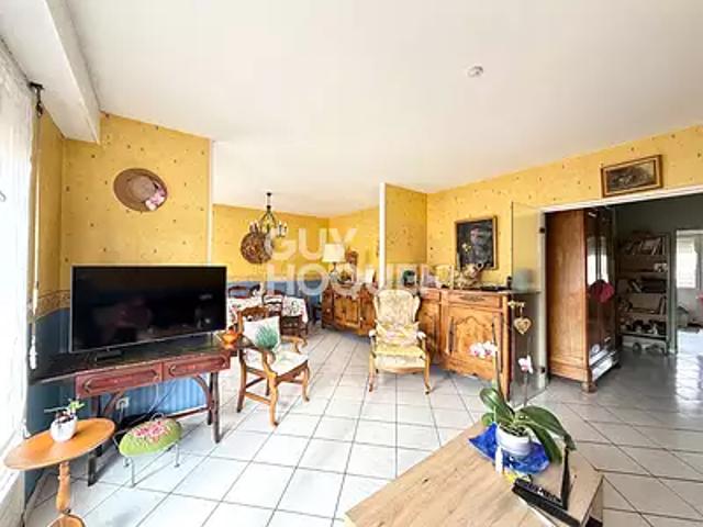 Vandoeuvre lès Nancy 54500 Achat / Vente appartement 3 pièces t3 au dernier étage parking