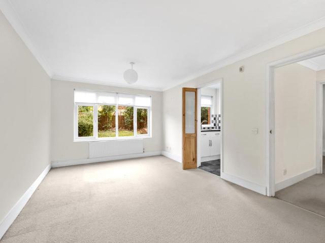 Vanfame Court, New Malden KT3 1 bed apartment to rent £1,450 pcm £335 pw