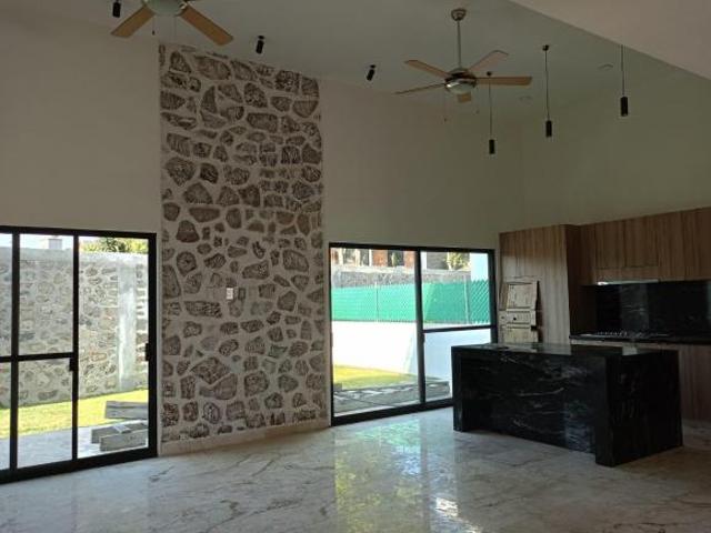 Vanguardista Casa en Venta en Lomas De Cocoyoc