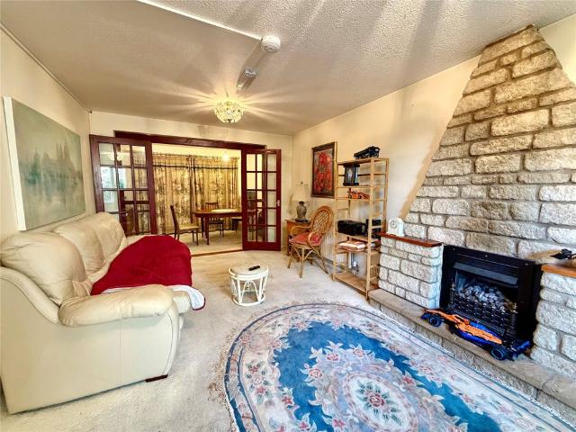 Vanner Road, Witney, Oxfordshire, OX28