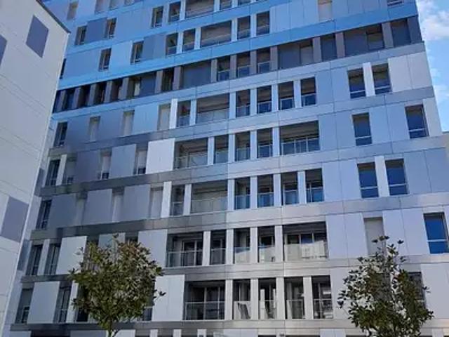 Vannes 56000 Location appartement balcon