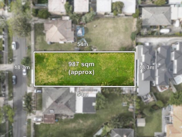 Vacant 988 sqm approx. to create your own modern masterpiece