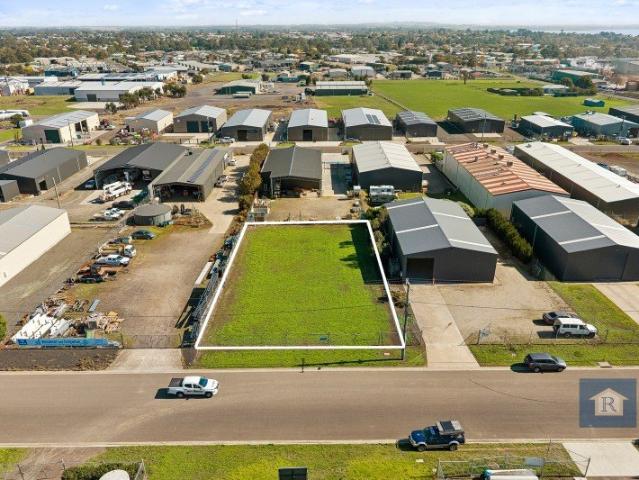 Vacant Commercial Block in Established Business Area