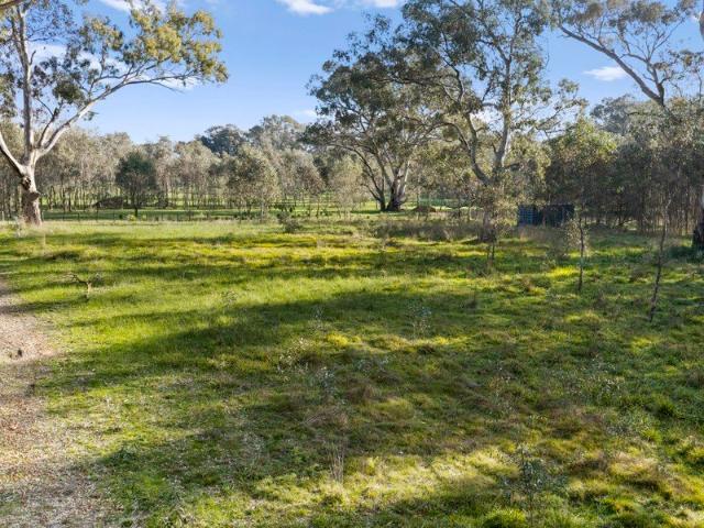VACANT ACREAGE WITH PLANNING PERMIT