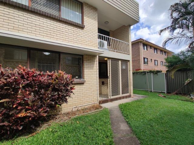 Vacant Ground Floor Unit