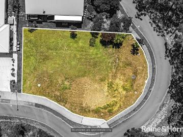 Vacant Land Build Your Dream Home in the Heart of Murrays Beach!