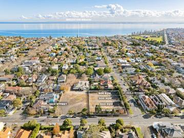Vacant land in the heart of Brighton, ready to build/fully serviced