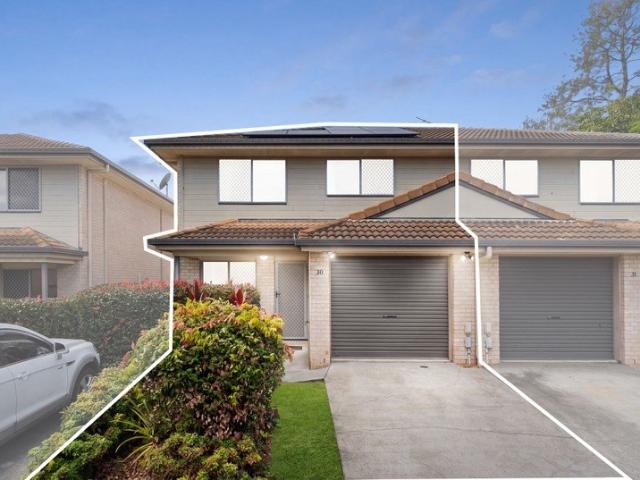 VACANT & MOVE IN READY!