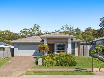 Vacant, Move in Ready Family Home with Open Plan Living in a Fantastic Location