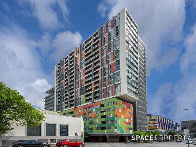 Vacant Stylish Inner city Living In The Heart Of Fortitude Valley
