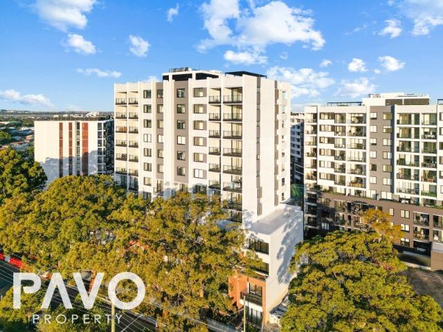 Vacant positioned, ready to move in!