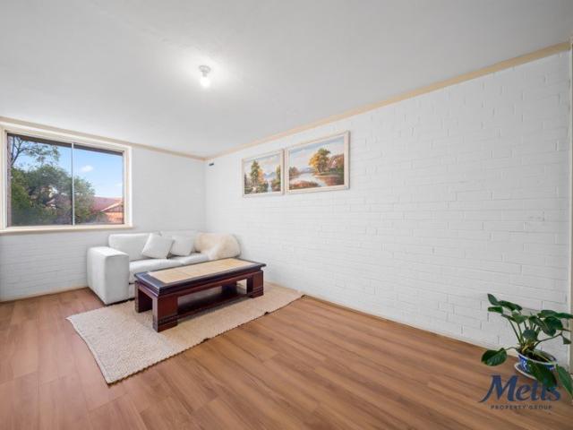 VACANT POSSESSION MOVE IN OR LEASE OUT!