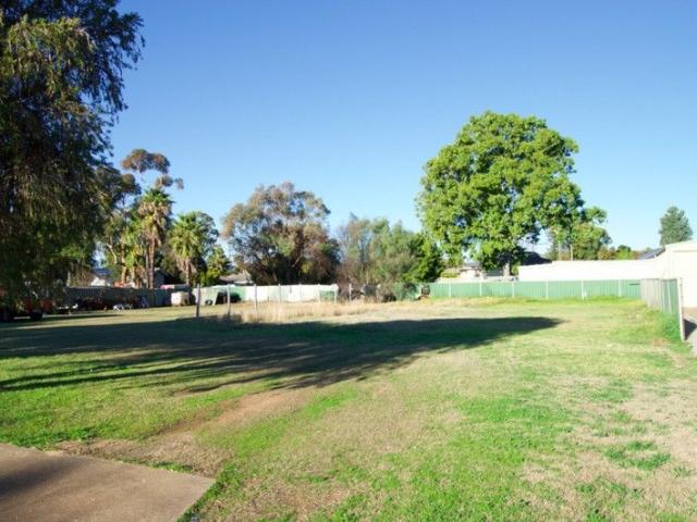 VACANT RESIDENTIAL BLOCK No Covenants