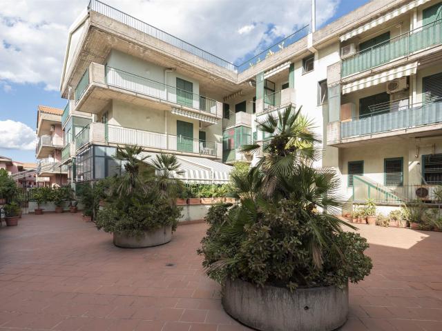 Vacanza Affitto Appartamento, in zona FONDACHELLO, MASCALI