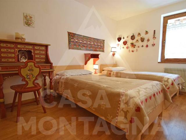 Vacanza Affitto Appartamento, in zona POZZA DI FASSA, SAN GIOVANNI DI FASSA
