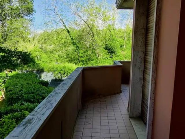 Vacanza Affitto Appartamento, in zona RONCHI, MASSA