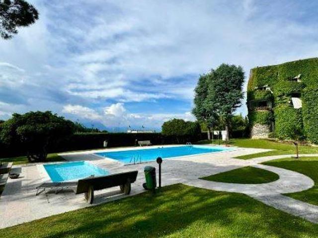 Vacanza Affitto Appartamento, in zona RIVOLTELLA DEL GARDA, DESENZANO DEL GARDA