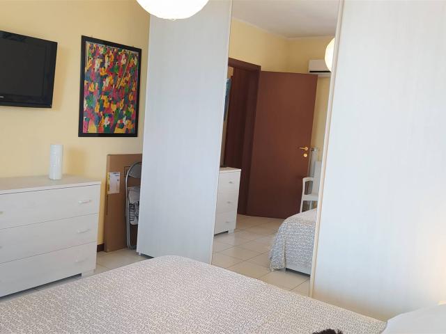 Vacanza Affitto Appartamento, in zona RIVOLTELLA DEL GARDA, DESENZANO DEL GARDA