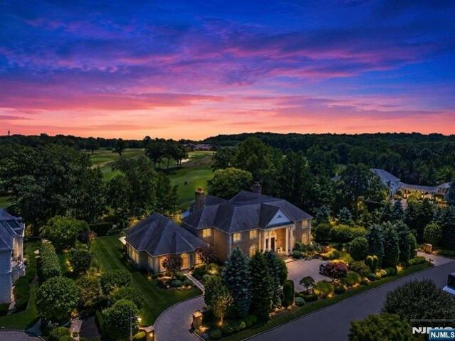 Vaccaro Dr, Cresskill, Home For Sale