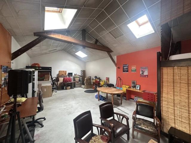 Vache Noire > Maison 101m²+ Atelier 60m²