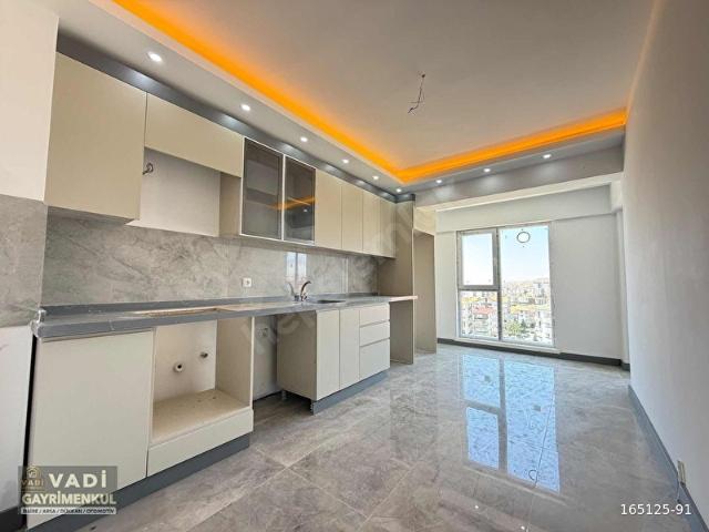 VADİ'DEN FUUL+FUUL YAPILI MASRAFSIZ SÜPER LÜKS 3+1 DAİRE