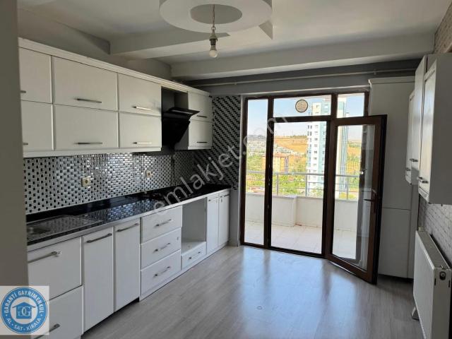 Vadi Evlerı Sitesinde 4+1