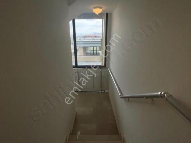Vadi Evleri 2.etap Bahçe Kullanımlı Balkonlu Kiralık 4+1 Daire