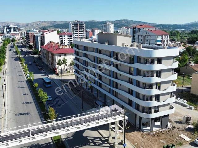Vadi Grup'tan Bağdat Caddesi Üzeri 1+1 Satılık Daire!