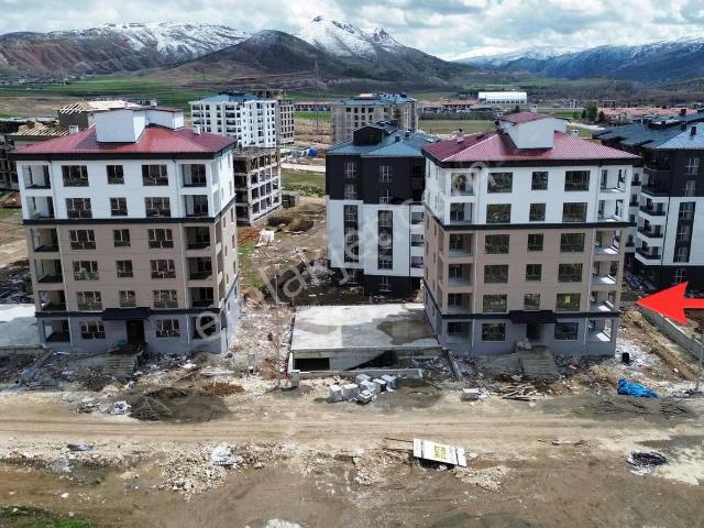 Vadi Grup'tan Eğriköprü'de Kapalı Mutfak 100 M2 Net Site İçi!