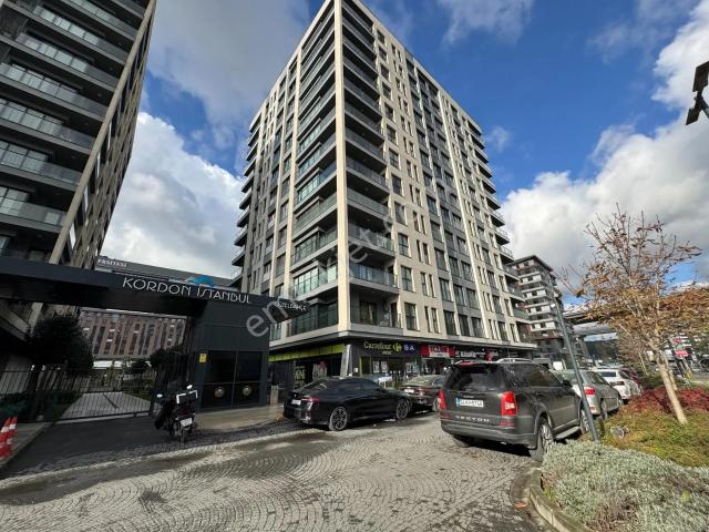 Vadi İstanbul Kordon Sitesinde 5+1 Kiralık Lüks Daire