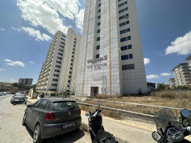 Vadi Rezisans A Blok Eşyasız 2+1 Kiralık Daire
