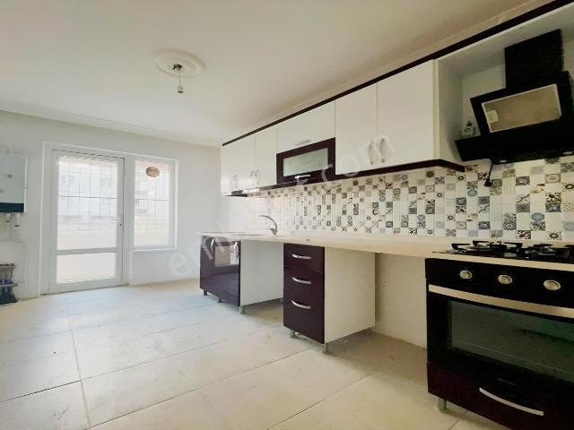 Vadi'den Hisar'da E.banyolu yapılı temiz 3+1 Kiralık Daire !