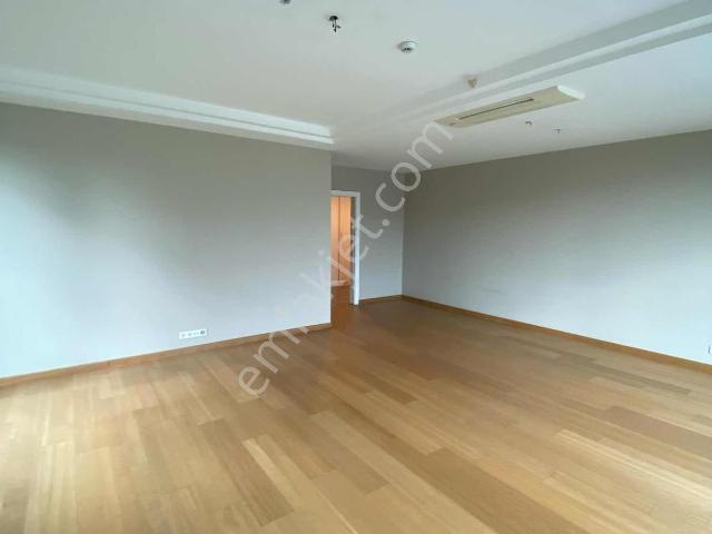 Vadistanbul Teras Evler 3+1 Ön Cephe Kiralık Daire