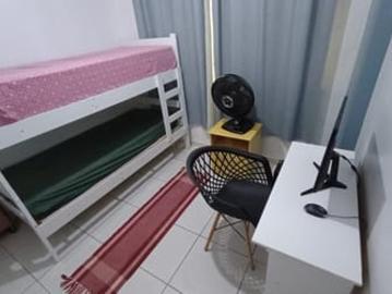 vaga para moças