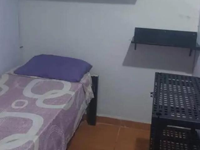 Vaga quarto solteiro
