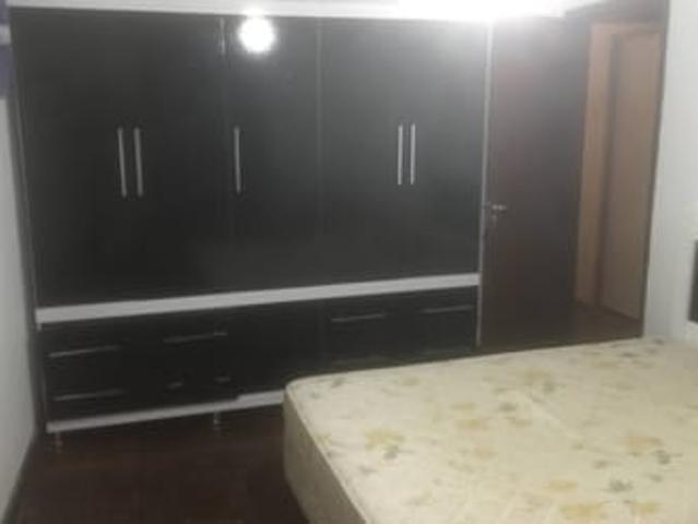 Vagas de quartos individuais e mobiliados